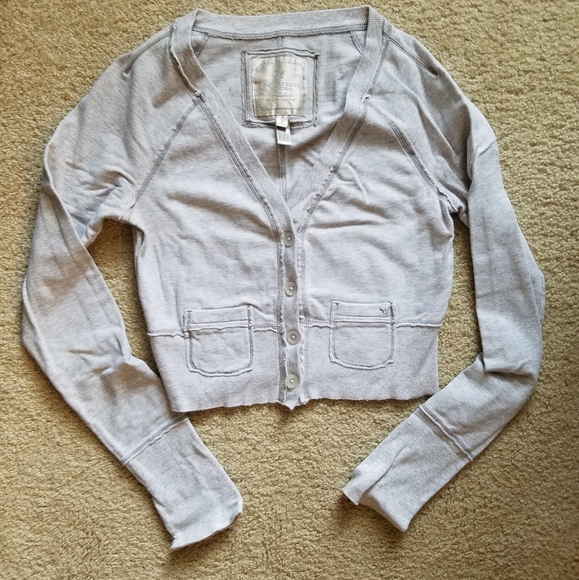 American Eagle Outfitters Sweaters - American Eagle grey long sleeve cardigan